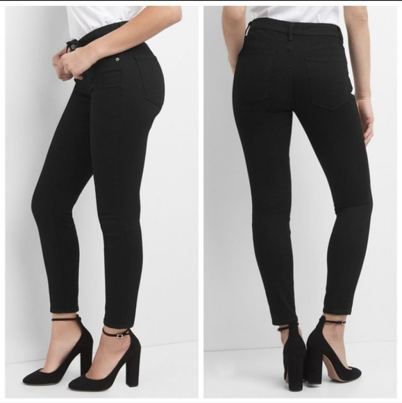 2/$25 Gap classic skinny jeans - Picture 1 of 4